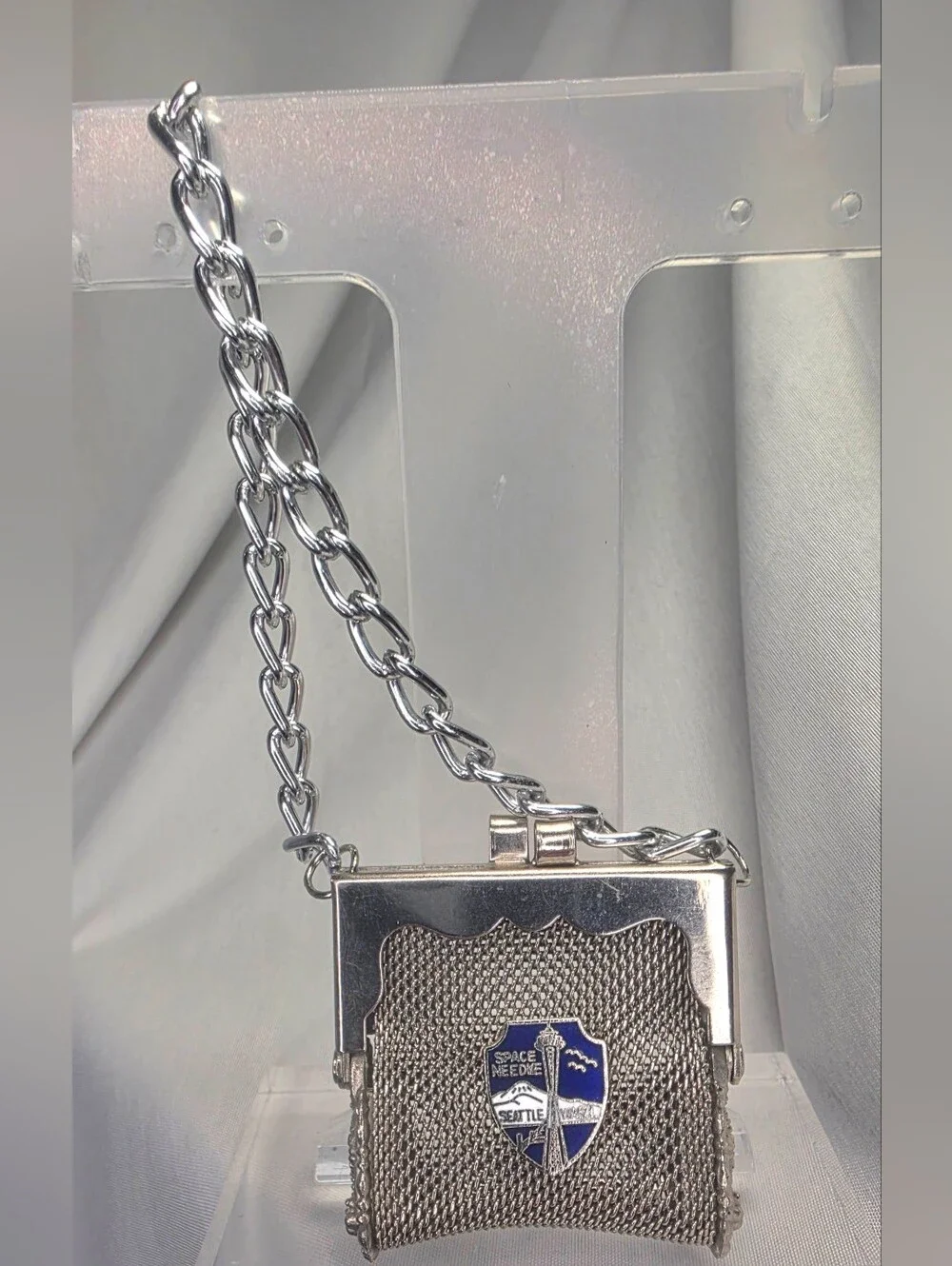 Vintage Seattle Space Needle Silver Mesh Pocket Purse with Chain
